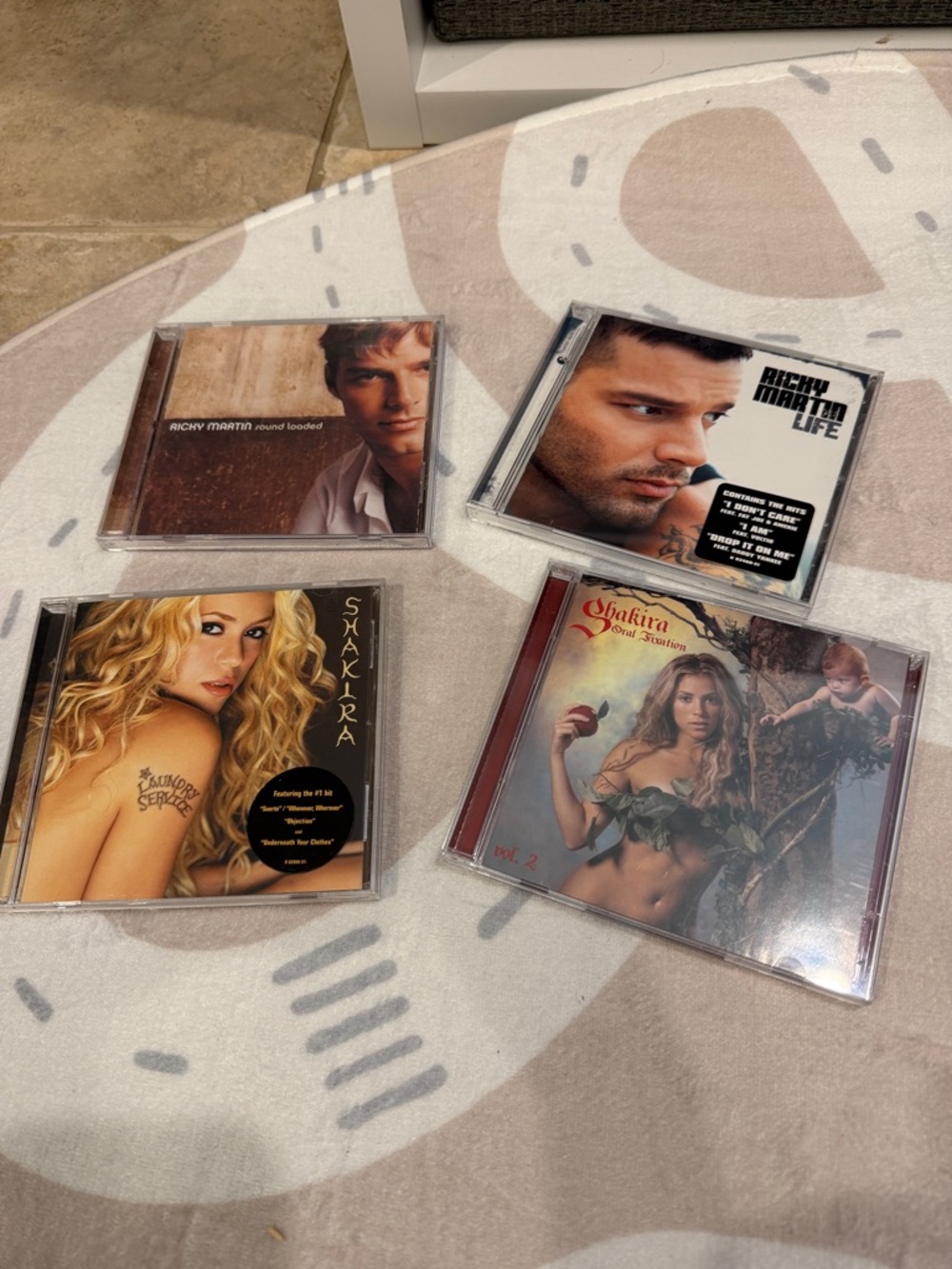 Shakira & Ricky Martin 4 CD Lot